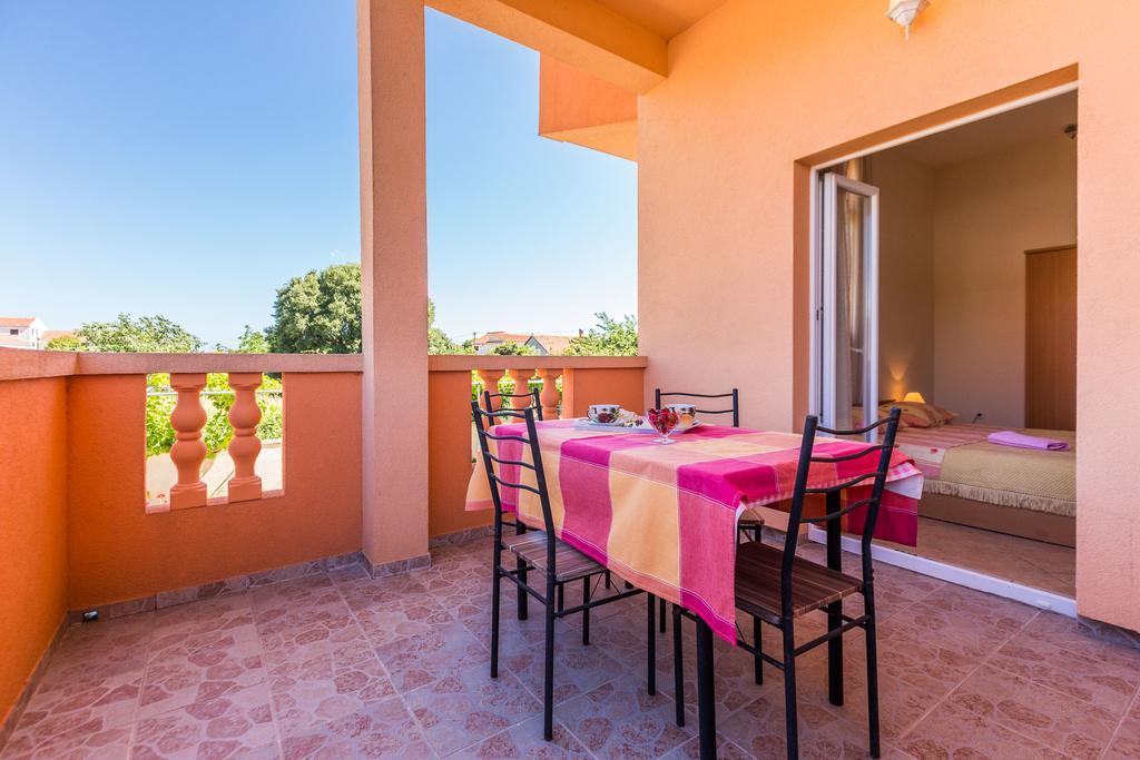 Apartments Angelina Сукошан Экстерьер фото