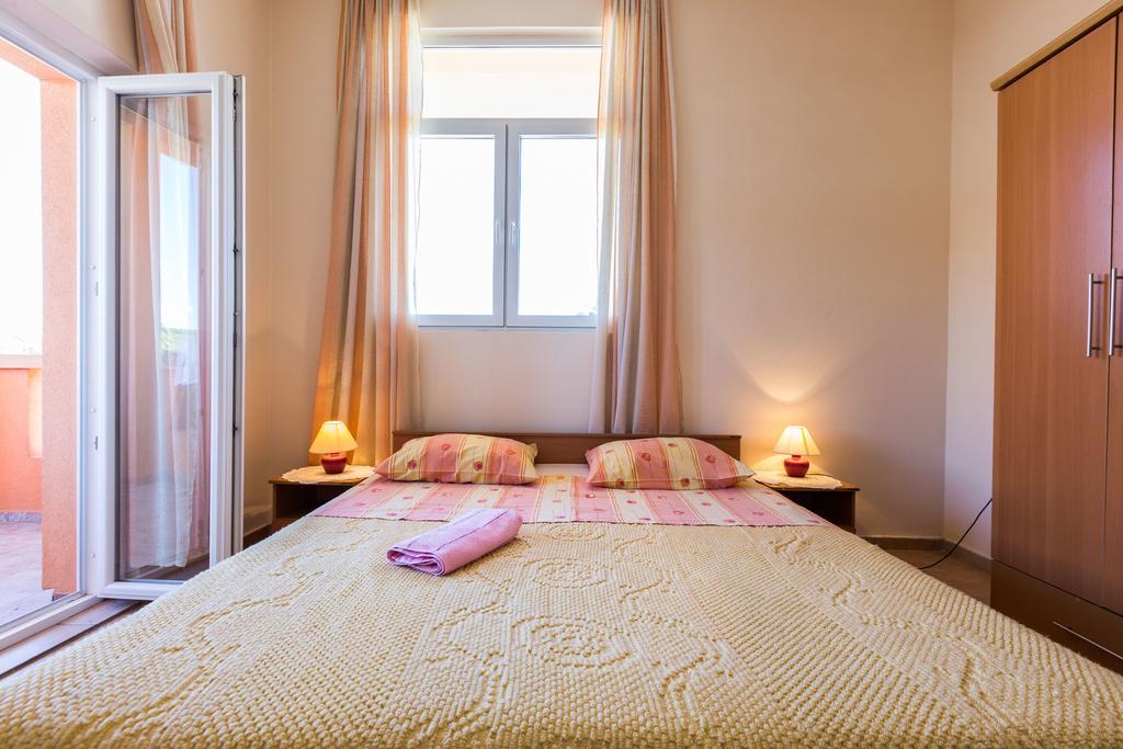 Apartments Angelina Сукошан Экстерьер фото
